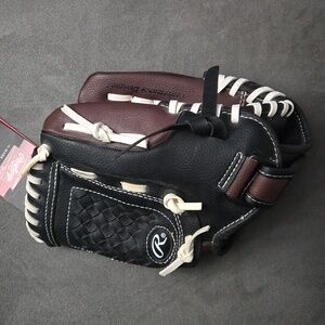 Rawlings baseball glove